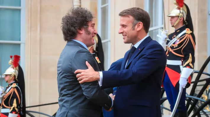 Javier Milei se reunió con Emmanuel Macron antes de la inauguración de los Juegos Olímpicos