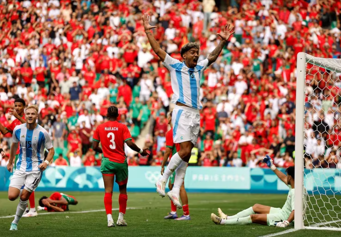 Argentina pidió que le den por ganado el partido contra Marruecos por las agresiones que derivaron en una suspensión de dos horas