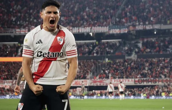 River le ganó 3-1 a Platense en su estreno en el Torneo Clausura
