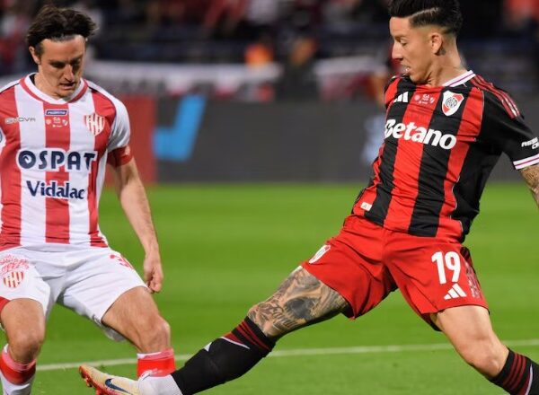 River venció por penales a Unión y avanzó a cuartos de final de la Copa Argentina