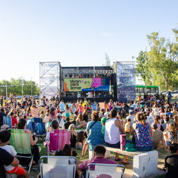 Última edición del año de la Feria PLAPLA