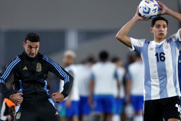 Con Messi de titular y una duda en ataque: la posible formación de la selección argentina para el amistoso ante Zambia