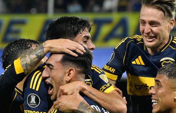 Boca goleó 3-0 a Barcelona de Ecuador por la Copa Libertadores en la previa del Superclásico