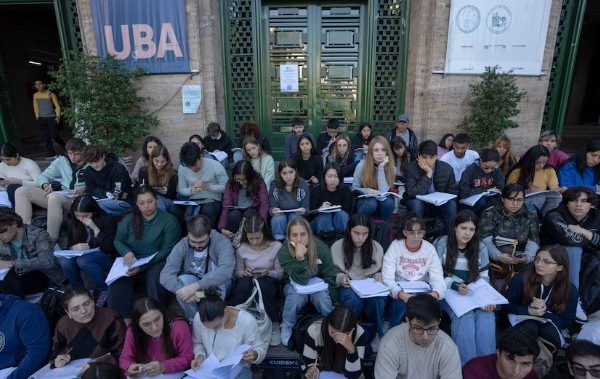 Financiamiento Universitario: el Gobierno se prepara para pagar $2,5 billones y dice que “vuelve el déficit”
