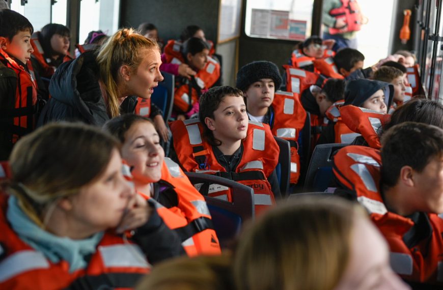 Mi Puerto: Continúa el programa de navegaciones educativas que acerca el Puerto a la comunidad
