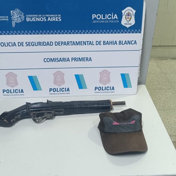 Robó una moto a mano armada y quedó aprehendido