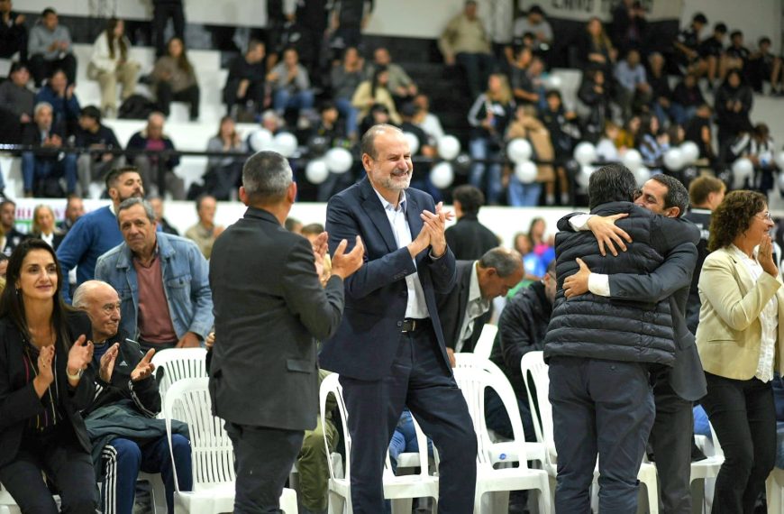 Liniers inauguró obras realizadas a través del programa Clubes de Pie