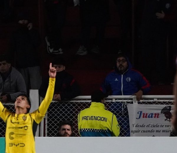 Papelón de San Lorenzo: perdió como local 1-0 con Recoleta de Paraguay y quedó eliminado de la Sudamericana