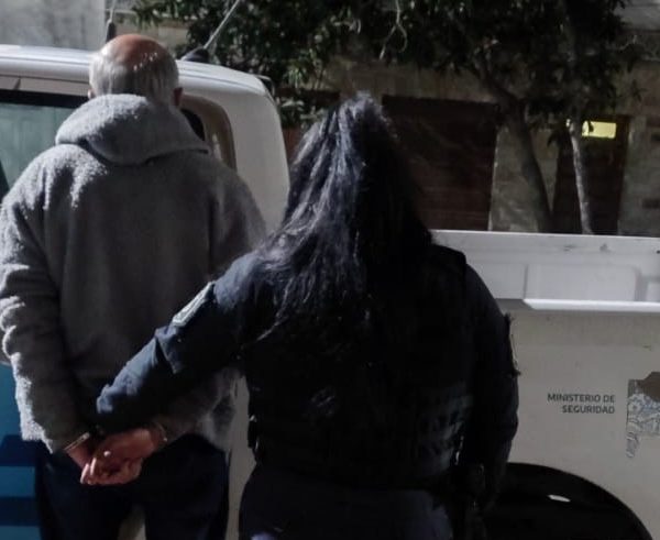 Detuvieron a un hombre de 71 años con una moto robada