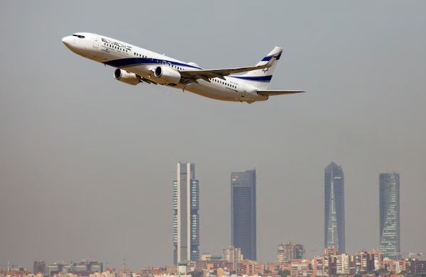 El Gobierno habilitó a la aerolínea de bandera israelí para operar vuelos regulares entre ambos países
