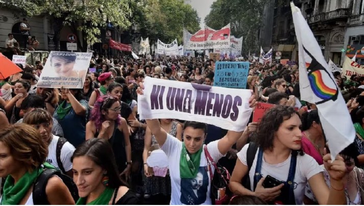 Hubo 105 femicidios cada 35 horas en lo que va del 2026 y el 60% de los casos fue cometido por un ex o una pareja