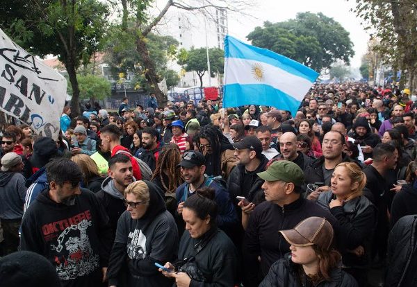 El Gobierno rechazó las críticas por el velatorio del Indio Solari