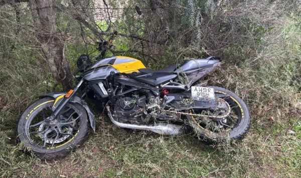 Encontraron una moto robada en el parque Independencia