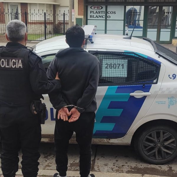 Una pelea terminó con dos personas aprehendidas
