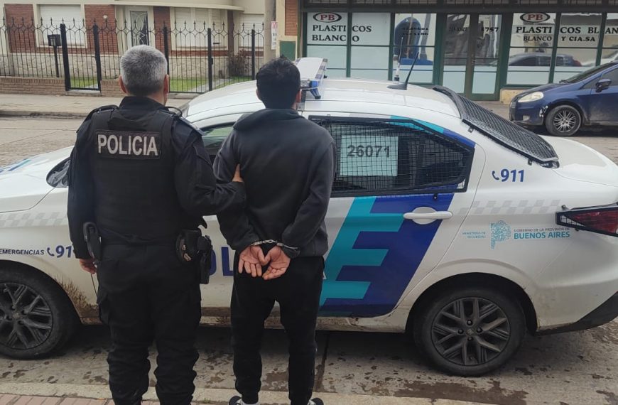 Una pelea terminó con dos personas aprehendidas