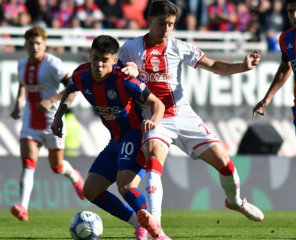 Huracán venció 2-0 a San Lorenzo en el clásico y rompió una racha adversa de 25 años en el Nuevo Gasómetro