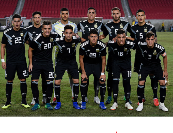 Scaloni inicia su segunda renovación en la selección argentina