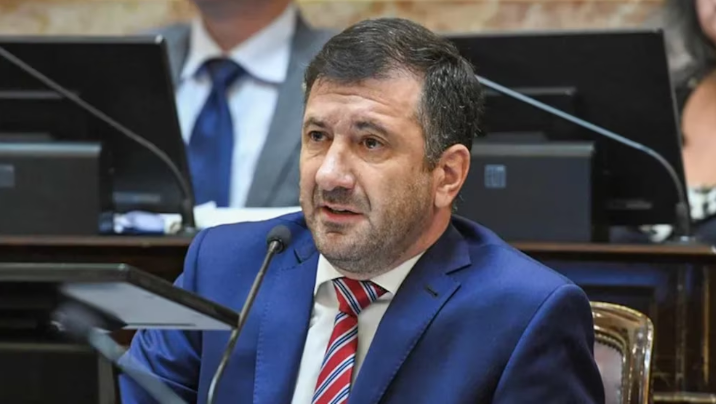 La justicia paraguaya se quedó con los 200 mil dólares que Edgardo Kueider intentó entrar al país