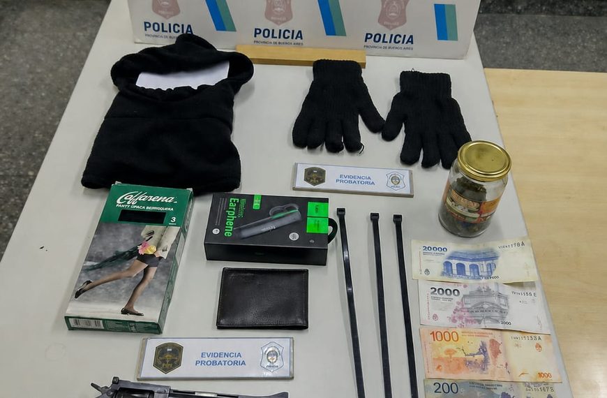 Detuvieron a una menor de 15 años que entró a robar armada a una casa
