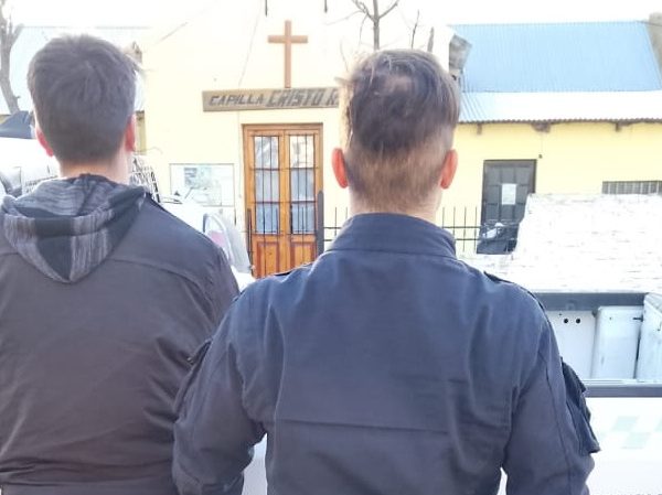 Aprehendieron a un hombre por realizar disparos contra un vehículo