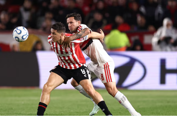 Estudiantes igualó 0-0 con Flamengo en La Plata por la ida de las semifinales de la Copa Libertadores